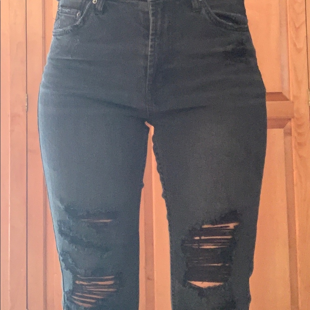 Cropped Black Distressed Wild Fables jeans - Picture 4 of 4